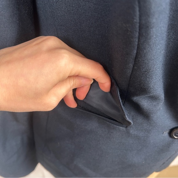 The Limited Classic Navy Blue Two Button Front Blazer Suit Jacket Size 12 - Picture 8 of 14